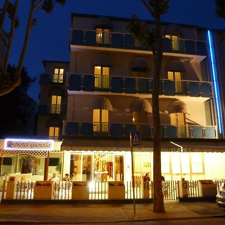 Hotel Gioiella Римини Екстериор снимка
