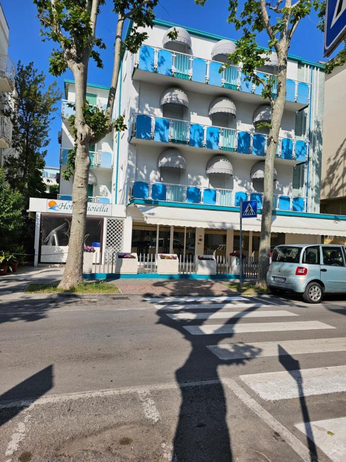 Hotel Gioiella Римини Екстериор снимка